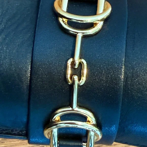 Women’s Stuart Weitzman Black lug sole Leather Loafers size 9 - Picture 4 of 7